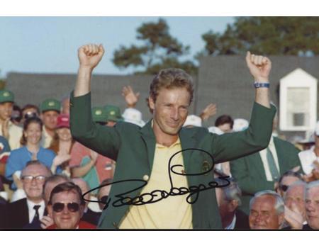 BERNHARD LANGER 1993 SIGNED GOLF PHOTOGRAPH
