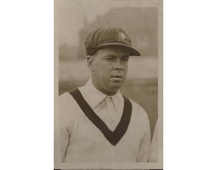 BILL PONSFORD (AUSTRALIA) CRICKET PHOTOGRAPH