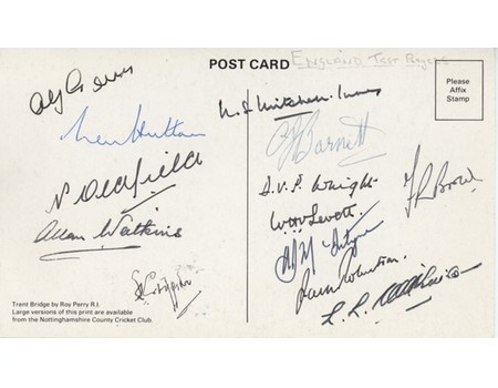ENGLAND CRICKETERS 1930S-50S SIGNED POSTCARD