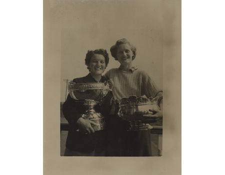 MARLENE STEWART & PHILOMENA GARVEY 1953 (BRITISH WOMEN