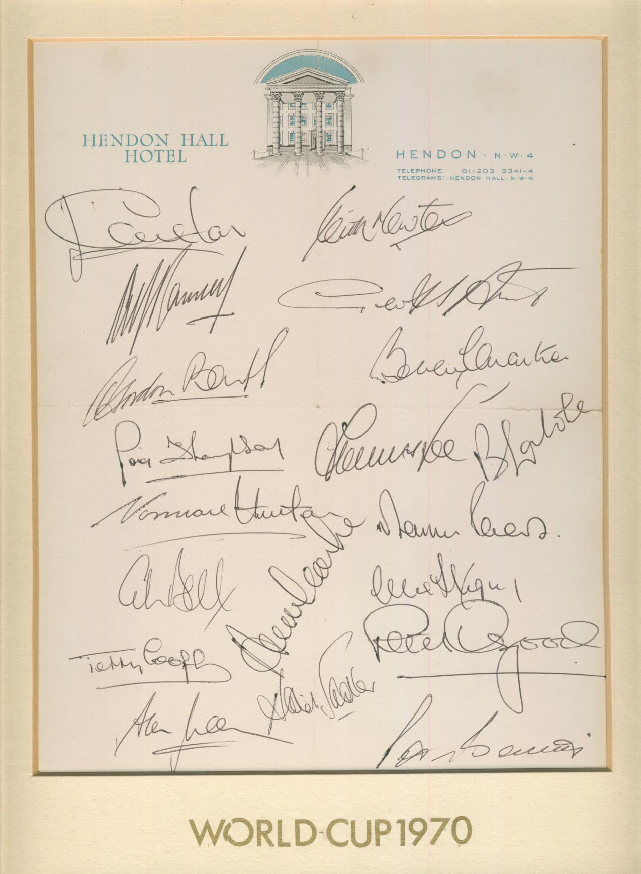 ENGLAND WORLD CUP 1970 FOOTBALL AUTOGRAPHS Football Team Sheet