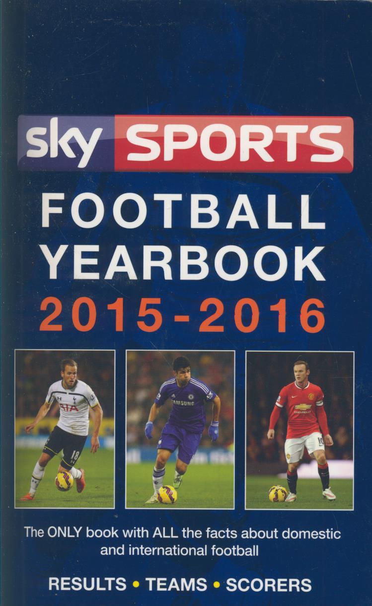 SKY SPORTS FOOTBALL YEARBOOK 20152016 Rothmans Football Yearbooks