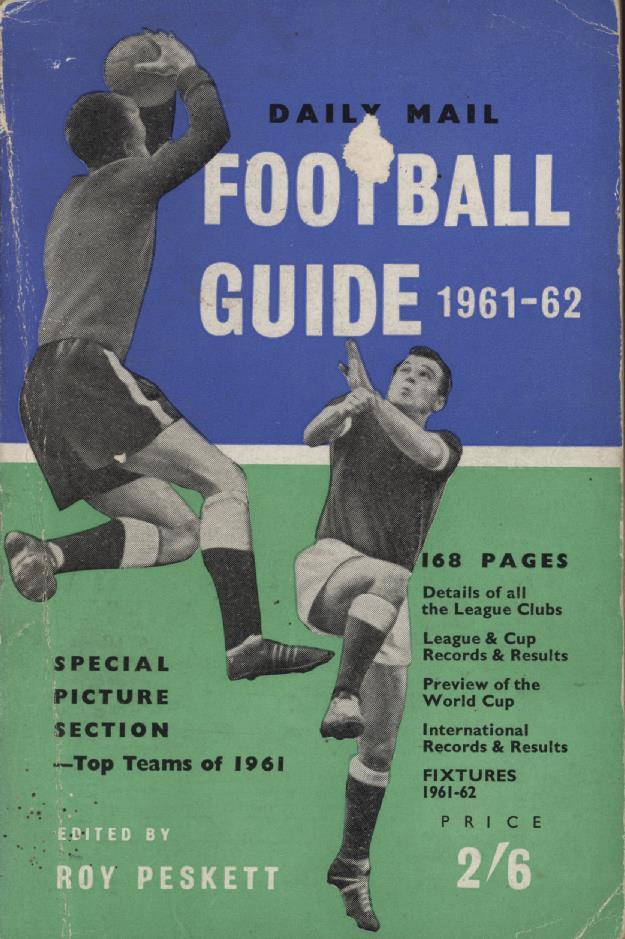 DAILY MAIL FOOTBALL GUIDE 196162 Football Annuals & Periodicals