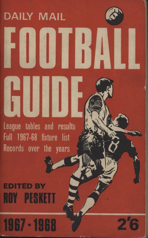 DAILY MAIL FOOTBALL GUIDE 196768 Football Annuals & Periodicals