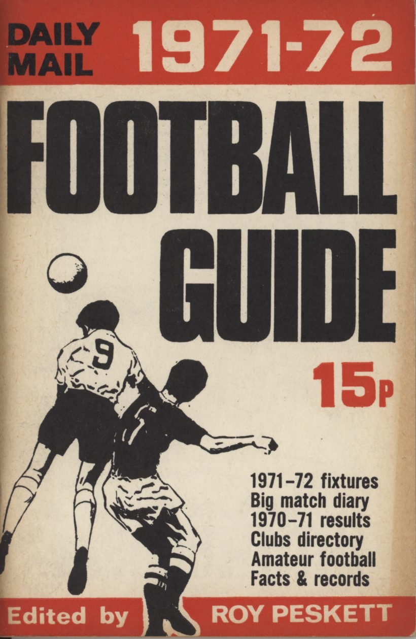 DAILY MAIL FOOTBALL GUIDE 197172 Football Annuals & Periodicals